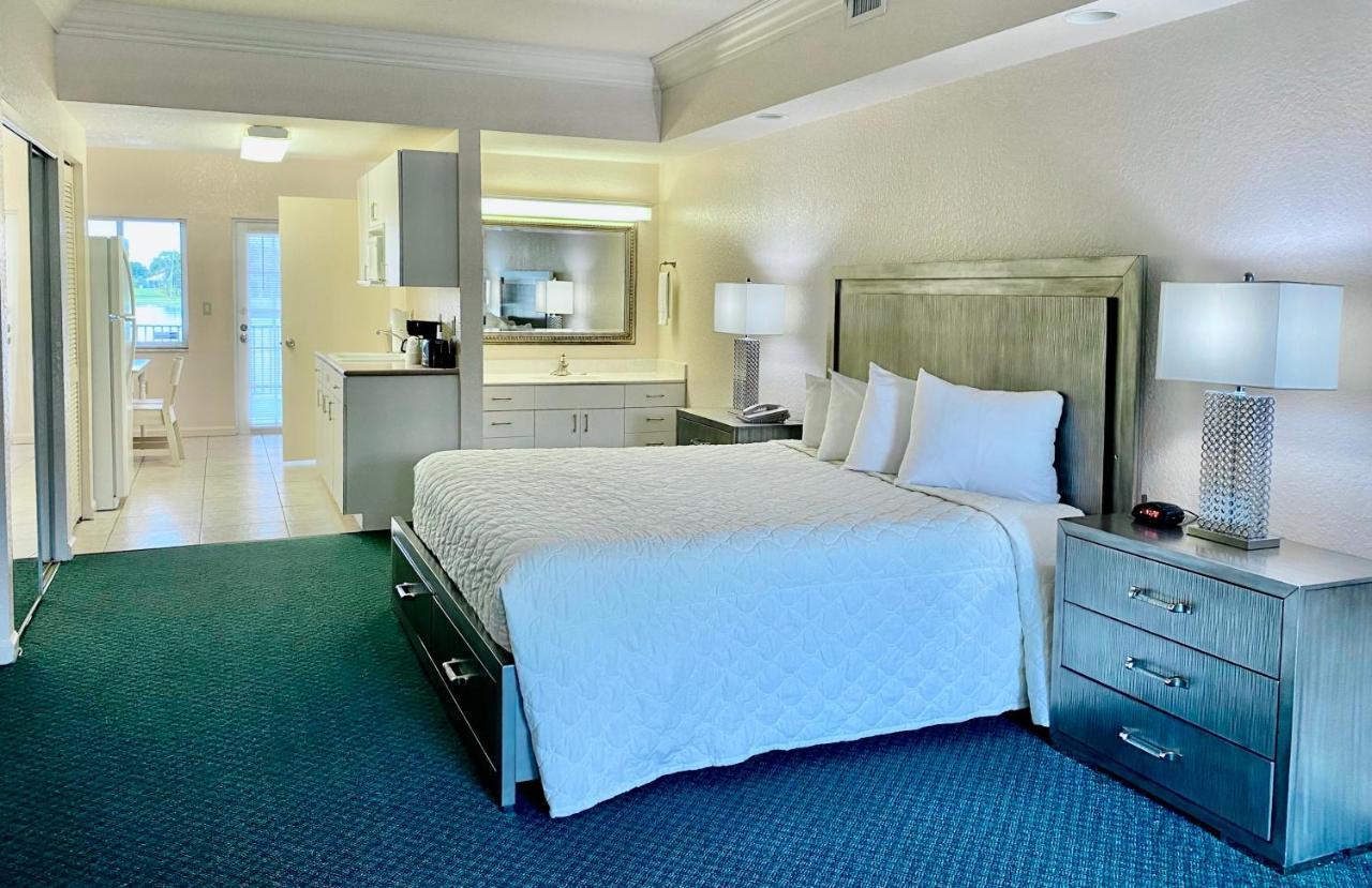 Royal Inn Hotel Royal Palm Beach Eksteriør billede