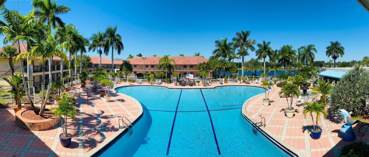 Royal Inn Hotel Royal Palm Beach Eksteriør billede