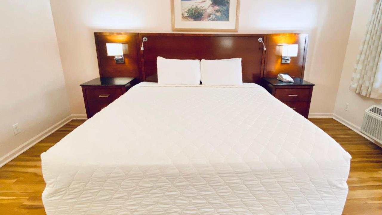 Royal Inn Hotel Royal Palm Beach Eksteriør billede